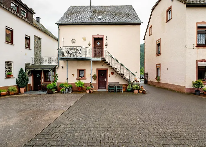 Eulennest 1 * Minheim